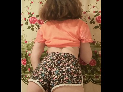 ❤️ سیکسی ځوان ماشوم په کیمره کې خپل شارټونه لرې کوي ☑ ❌❤